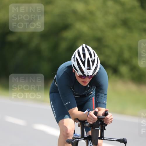 22.06.2025 - Viking Triathlon Yannick Fuchs http://msf.ph/oto/8119402 22.06.2025 11:44:39 Radfahren 24, 85, 114, 164, 204, 228, 313, 366, 473, 540, 552, 603 meine-sportfotos.de