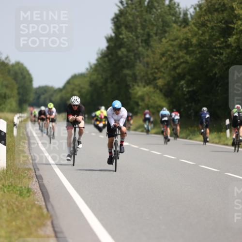 22.06.2025 - Viking Triathlon Yannick Fuchs http://msf.ph/oto/8119436 22.06.2025 11:44:57 Radfahren 29, 117, 169, 185, 273, 325, 451, 556, 618, 642 meine-sportfotos.de