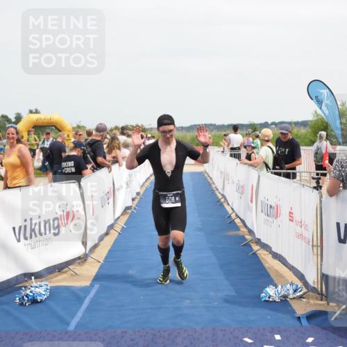 22.06.2025 - Viking Triathlon MichiJ http://msf.ph/oto/8119443 22.06.2025 14:58:46 Ziel 233, 508 meine-sportfotos.de