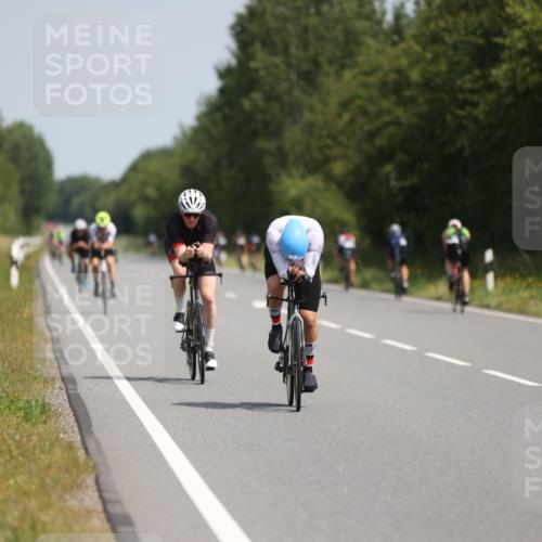 22.06.2025 - Viking Triathlon Yannick Fuchs http://msf.ph/oto/8119453 22.06.2025 11:44:58 Radfahren 29, 117, 169, 185, 273, 325, 449, 451, 556, 618, 642 meine-sportfotos.de