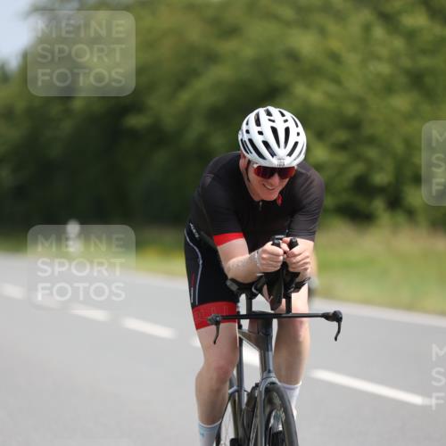 22.06.2025 - Viking Triathlon Yannick Fuchs http://msf.ph/oto/8119519 22.06.2025 11:45:01 Radfahren 29, 117, 169, 185, 273, 325, 446, 449, 451, 618, 642 meine-sportfotos.de