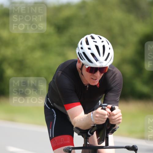 22.06.2025 - Viking Triathlon Yannick Fuchs http://msf.ph/oto/8119525 22.06.2025 11:45:02 Radfahren 29, 117, 169, 185, 273, 325, 446, 449, 451, 618, 642 meine-sportfotos.de
