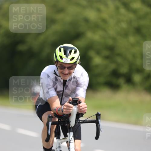 22.06.2025 - Viking Triathlon Yannick Fuchs http://msf.ph/oto/8119562 22.06.2025 11:45:05 Radfahren 29, 117, 169, 185, 273, 446, 449, 451, 548, 618 meine-sportfotos.de