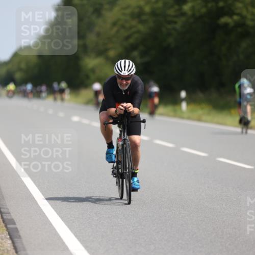 22.06.2025 - Viking Triathlon Yannick Fuchs http://msf.ph/oto/8119591 22.06.2025 11:45:07 Radfahren 117, 185, 273, 446, 449, 451, 548, 618 meine-sportfotos.de