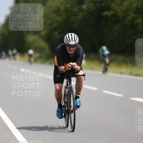 22.06.2025 - Viking Triathlon Yannick Fuchs http://msf.ph/oto/8119605 22.06.2025 11:45:08 Radfahren 117, 185, 195, 273, 446, 449, 451, 548 meine-sportfotos.de