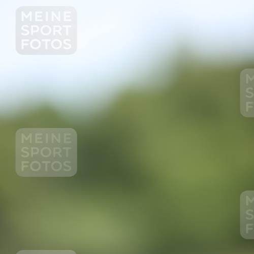 22.06.2025 - Viking Triathlon Yannick Fuchs http://msf.ph/oto/8119652 22.06.2025 11:45:10 Radfahren 195, 446, 449, 451, 548 meine-sportfotos.de