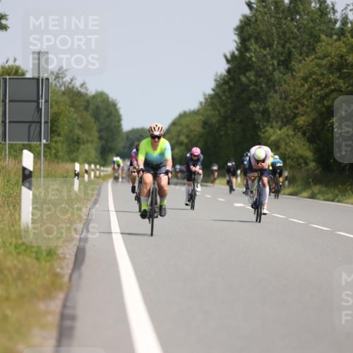 22.06.2025 - Viking Triathlon Yannick Fuchs http://msf.ph/oto/8119658 22.06.2025 11:45:17 Radfahren 178, 195, 468, 526, 548, 605, 658 meine-sportfotos.de