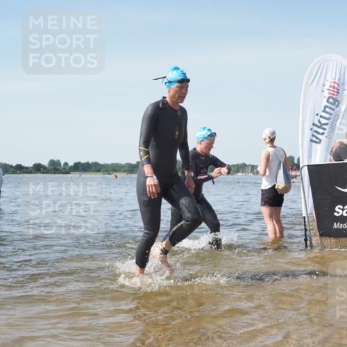 22.06.2025 - Viking Triathlon KatJ http://msf.ph/oto/8119738 22.06.2025 10:47:30 Schwimmen 23, 76, 183, 261, 267, 547, 606 meine-sportfotos.de