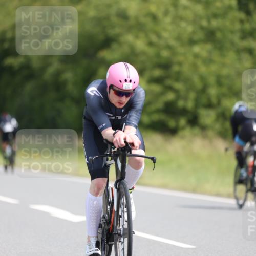 22.06.2025 - Viking Triathlon Yannick Fuchs http://msf.ph/oto/8119746 22.06.2025 11:45:22 Radfahren 107, 178, 195, 247, 468, 526, 605, 658 meine-sportfotos.de