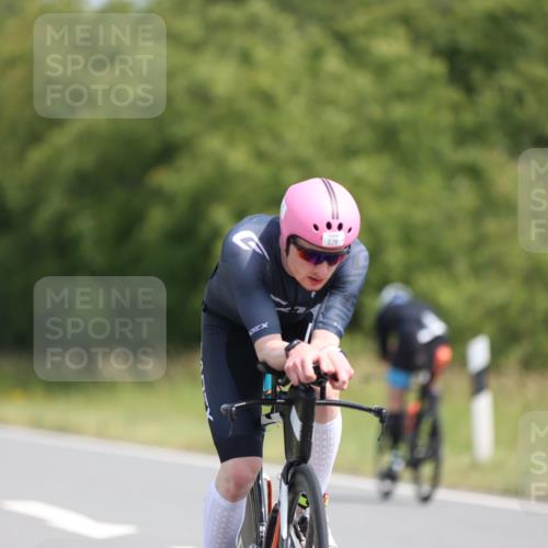 22.06.2025 - Viking Triathlon Yannick Fuchs http://msf.ph/oto/8119752 22.06.2025 11:45:22 Radfahren 107, 178, 195, 247, 468, 526, 605, 658 meine-sportfotos.de