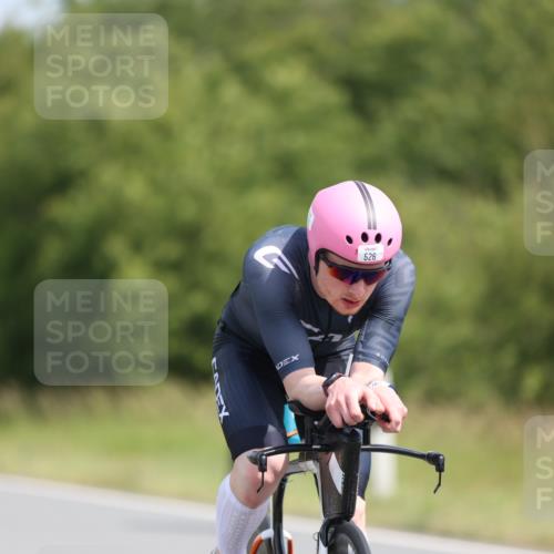 22.06.2025 - Viking Triathlon Yannick Fuchs http://msf.ph/oto/8119757 22.06.2025 11:45:22 Radfahren 107, 178, 195, 247, 468, 526, 605, 658 meine-sportfotos.de