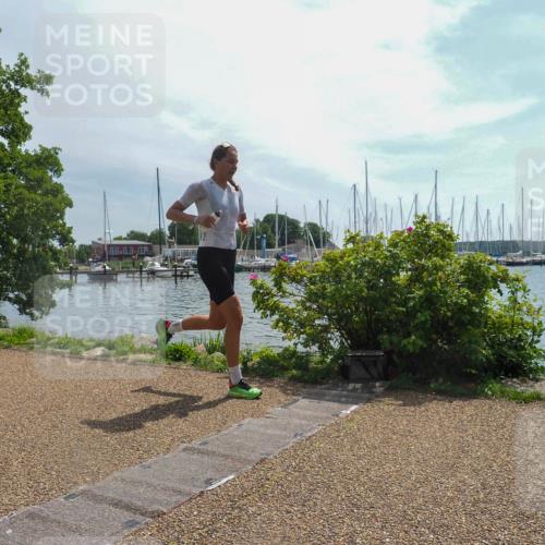 22.06.2025 - Viking Triathlon KatJ http://msf.ph/oto/8119761 22.06.2025 12:58:22 Laufen 13 meine-sportfotos.de