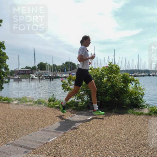 22.06.2025 - Viking Triathlon KatJ http://msf.ph/oto/8119782 22.06.2025 12:58:23 Laufen 13 meine-sportfotos.de