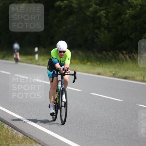 22.06.2025 - Viking Triathlon Yannick Fuchs http://msf.ph/oto/8119836 22.06.2025 11:45:38 Radfahren 10, 122, 166, 321, 500, 544, 617 meine-sportfotos.de