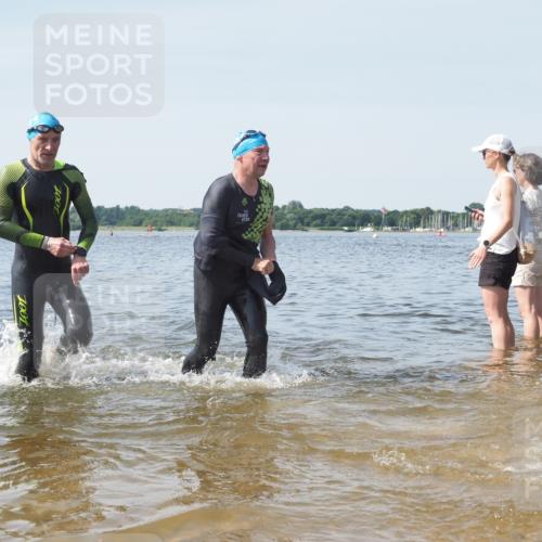 22.06.2025 - Viking Triathlon KatJ http://msf.ph/oto/8119869 22.06.2025 10:47:47 Schwimmen 71, 84, 183, 190, 223, 261, 285, 452, 606 meine-sportfotos.de