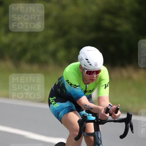 22.06.2025 - Viking Triathlon Yannick Fuchs http://msf.ph/oto/8119873 22.06.2025 11:45:39 Radfahren 10, 122, 166, 295, 321, 500, 544, 617 meine-sportfotos.de