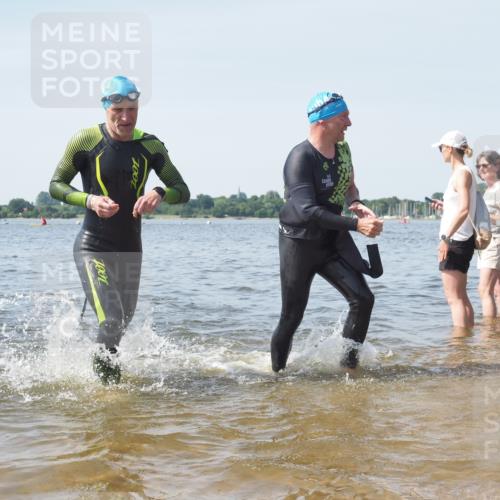 22.06.2025 - Viking Triathlon KatJ http://msf.ph/oto/8119891 22.06.2025 10:47:48 Schwimmen 71, 84, 183, 190, 223, 261, 285, 452, 606 meine-sportfotos.de