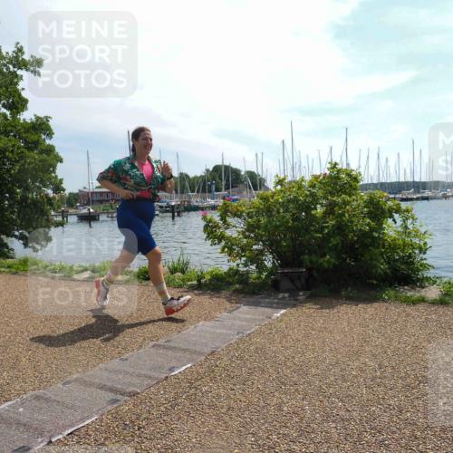22.06.2025 - Viking Triathlon KatJ http://msf.ph/oto/8119971 22.06.2025 12:58:53 Laufen 660 meine-sportfotos.de