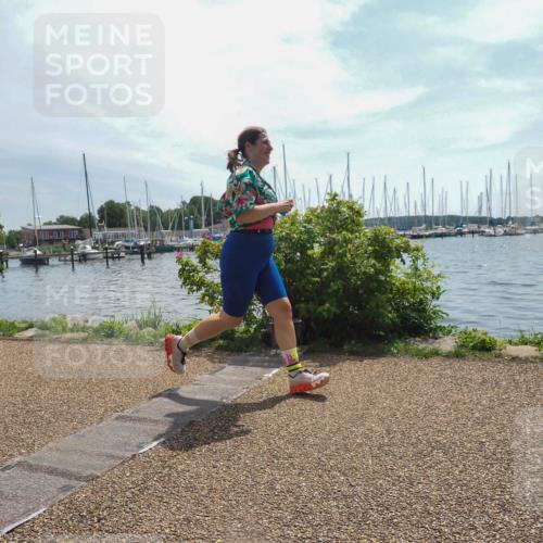 22.06.2025 - Viking Triathlon KatJ http://msf.ph/oto/8120009 22.06.2025 12:58:53 Laufen 660 meine-sportfotos.de
