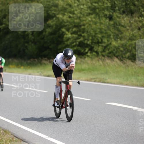 22.06.2025 - Viking Triathlon Yannick Fuchs http://msf.ph/oto/8120042 22.06.2025 11:46:01 Radfahren 90, 140, 167, 198, 298, 384, 401, 534 meine-sportfotos.de