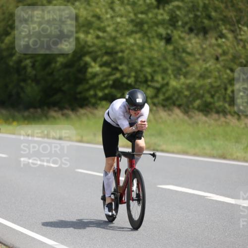22.06.2025 - Viking Triathlon Yannick Fuchs http://msf.ph/oto/8120047 22.06.2025 11:46:01 Radfahren 90, 140, 167, 198, 298, 384, 401, 534 meine-sportfotos.de