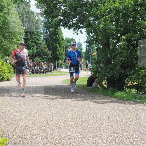 22.06.2025 - Viking Triathlon KatJ http://msf.ph/oto/8120080 22.06.2025 12:59:25 Laufen 52, 352 meine-sportfotos.de
