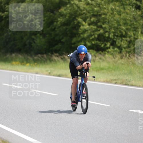 22.06.2025 - Viking Triathlon Yannick Fuchs http://msf.ph/oto/8120088 22.06.2025 11:46:04 Radfahren 77, 140, 167, 198, 298, 384, 401, 534 meine-sportfotos.de