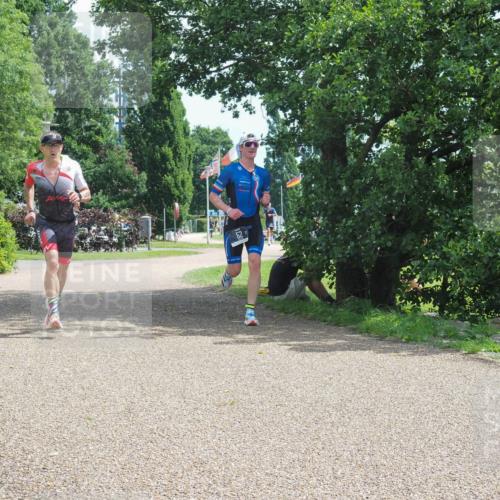 22.06.2025 - Viking Triathlon KatJ http://msf.ph/oto/8120091 22.06.2025 12:59:25 Laufen 52, 352 meine-sportfotos.de