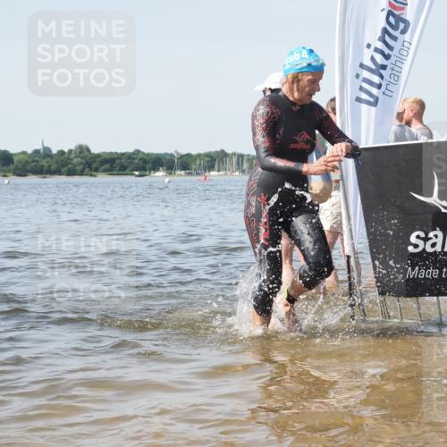 22.06.2025 - Viking Triathlon KatJ http://msf.ph/oto/8120092 22.06.2025 10:48:03 Schwimmen 37, 190, 223, 364 meine-sportfotos.de