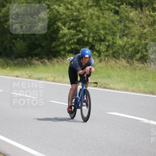 22.06.2025 - Viking Triathlon Yannick Fuchs http://msf.ph/oto/8120095 22.06.2025 11:46:04 Radfahren 77, 140, 167, 198, 298, 384, 401, 534 meine-sportfotos.de