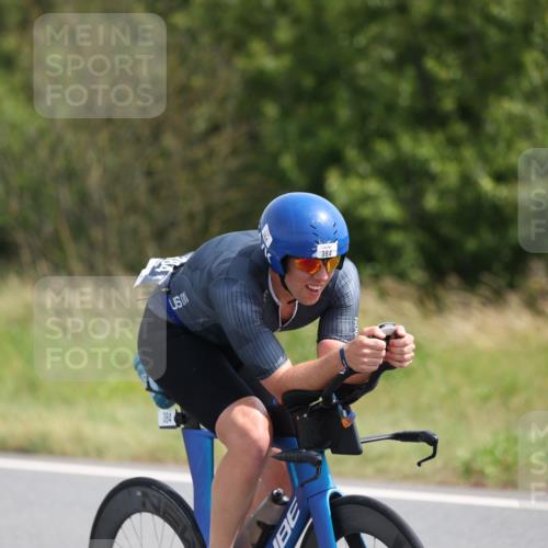 22.06.2025 - Viking Triathlon Yannick Fuchs http://msf.ph/oto/8120117 22.06.2025 11:46:05 Radfahren 77, 140, 167, 198, 298, 384, 401, 534 meine-sportfotos.de