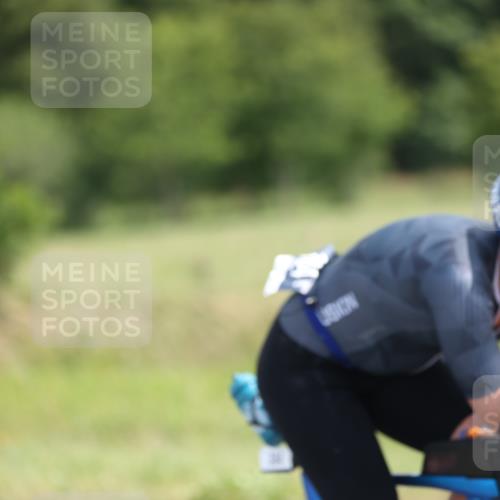 22.06.2025 - Viking Triathlon Yannick Fuchs http://msf.ph/oto/8120128 22.06.2025 11:46:05 Radfahren 77, 140, 167, 198, 298, 384, 401, 534 meine-sportfotos.de