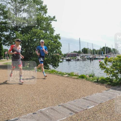 22.06.2025 - Viking Triathlon KatJ http://msf.ph/oto/8120136 22.06.2025 12:59:27 Laufen 52, 352 meine-sportfotos.de