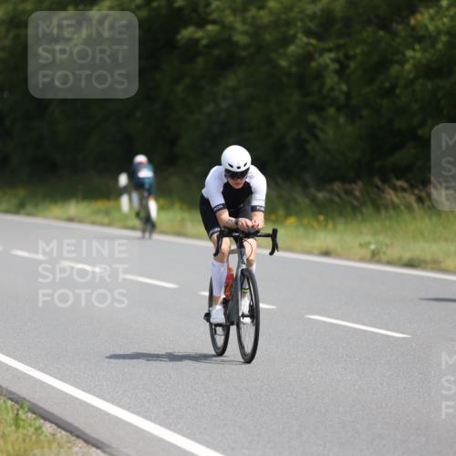 22.06.2025 - Viking Triathlon Yannick Fuchs http://msf.ph/oto/8120157 22.06.2025 11:46:15 Radfahren 77, 97 meine-sportfotos.de