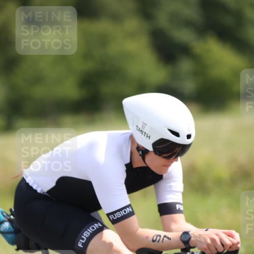 22.06.2025 - Viking Triathlon Yannick Fuchs http://msf.ph/oto/8120205 22.06.2025 11:46:17 Radfahren 77, 97 meine-sportfotos.de