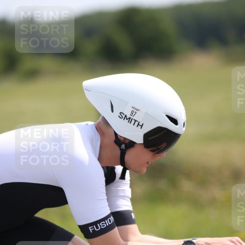 22.06.2025 - Viking Triathlon Yannick Fuchs http://msf.ph/oto/8120214 22.06.2025 11:46:17 Radfahren 77, 97 meine-sportfotos.de