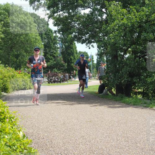 22.06.2025 - Viking Triathlon KatJ http://msf.ph/oto/8120242 22.06.2025 12:59:37 Laufen 355, 478 meine-sportfotos.de
