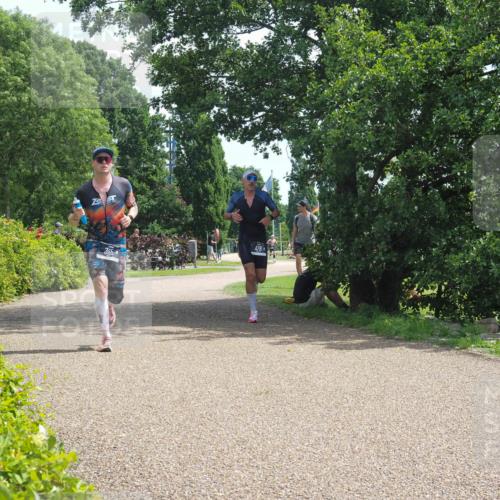 22.06.2025 - Viking Triathlon KatJ http://msf.ph/oto/8120263 22.06.2025 12:59:37 Laufen 355, 478 meine-sportfotos.de