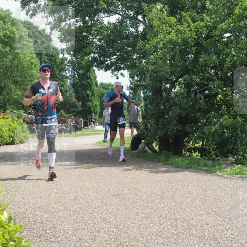 22.06.2025 - Viking Triathlon KatJ http://msf.ph/oto/8120273 22.06.2025 12:59:38 Laufen 355, 478 meine-sportfotos.de