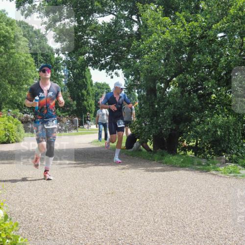 22.06.2025 - Viking Triathlon KatJ http://msf.ph/oto/8120286 22.06.2025 12:59:38 Laufen 355, 478 meine-sportfotos.de
