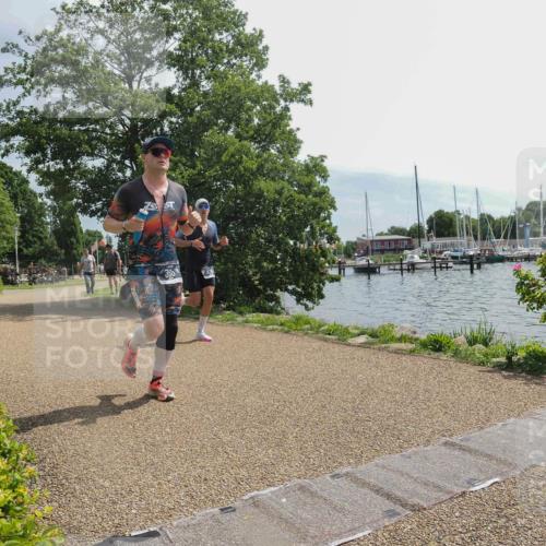 22.06.2025 - Viking Triathlon KatJ http://msf.ph/oto/8120324 22.06.2025 12:59:39 Laufen 355, 478 meine-sportfotos.de