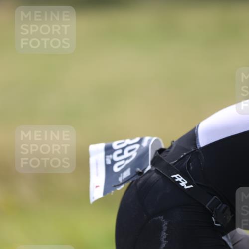 22.06.2025 - Viking Triathlon Yannick Fuchs http://msf.ph/oto/8120326 22.06.2025 11:46:48 Radfahren 57, 59, 267, 393, 463 meine-sportfotos.de