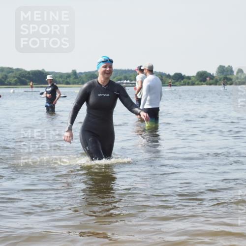 22.06.2025 - Viking Triathlon KatJ http://msf.ph/oto/8120391 22.06.2025 10:48:43 Schwimmen 166, 412, 494, 607 meine-sportfotos.de