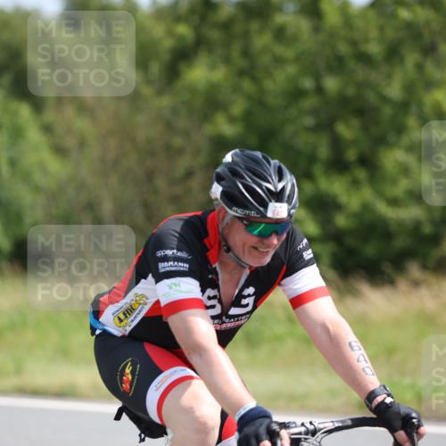 22.06.2025 - Viking Triathlon Yannick Fuchs http://msf.ph/oto/8120393 22.06.2025 11:47:01 Radfahren 48, 116, 402, 481, 640 meine-sportfotos.de