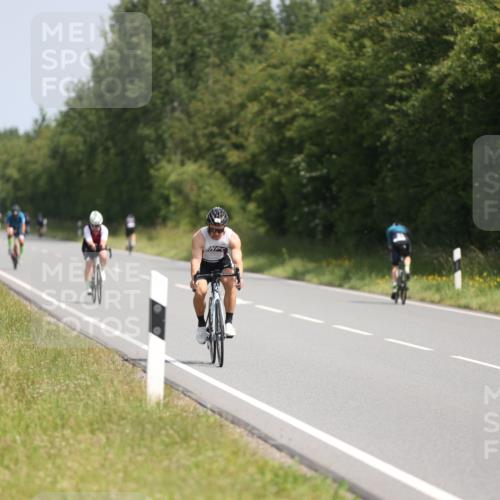 22.06.2025 - Viking Triathlon Yannick Fuchs http://msf.ph/oto/8120423 22.06.2025 11:47:05 Radfahren 116, 206, 402, 481, 529, 640 meine-sportfotos.de
