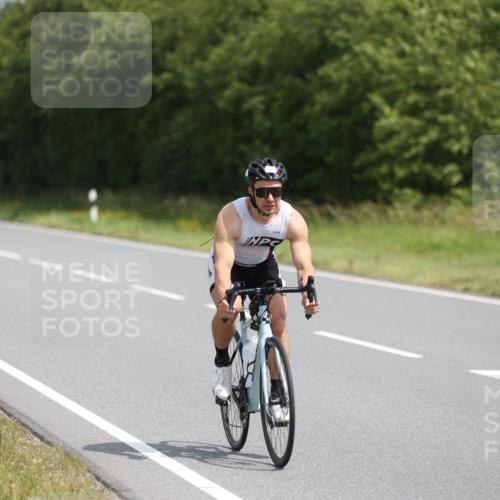 22.06.2025 - Viking Triathlon Yannick Fuchs http://msf.ph/oto/8120441 22.06.2025 11:47:07 Radfahren 23, 206, 235, 402, 481, 529 meine-sportfotos.de