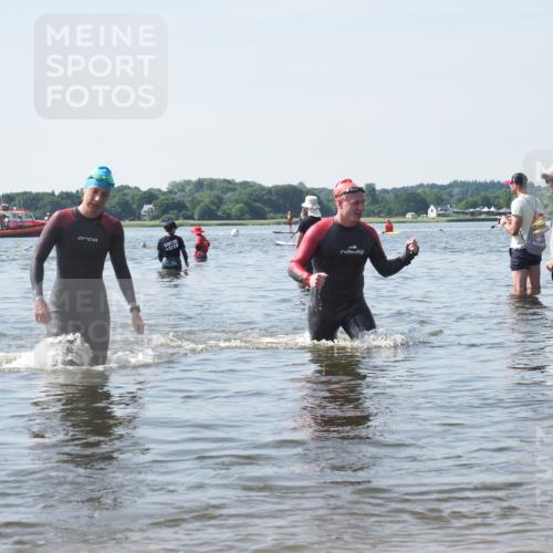 22.06.2025 - Viking Triathlon KatJ http://msf.ph/oto/8120442 22.06.2025 10:48:55 Schwimmen 166, 607 meine-sportfotos.de