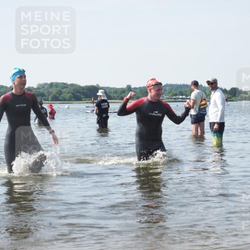 22.06.2025 - Viking Triathlon KatJ http://msf.ph/oto/8120451 22.06.2025 10:48:55 Schwimmen 166, 607 meine-sportfotos.de