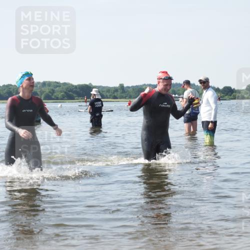 22.06.2025 - Viking Triathlon KatJ http://msf.ph/oto/8120460 22.06.2025 10:48:56 Schwimmen 166, 607 meine-sportfotos.de