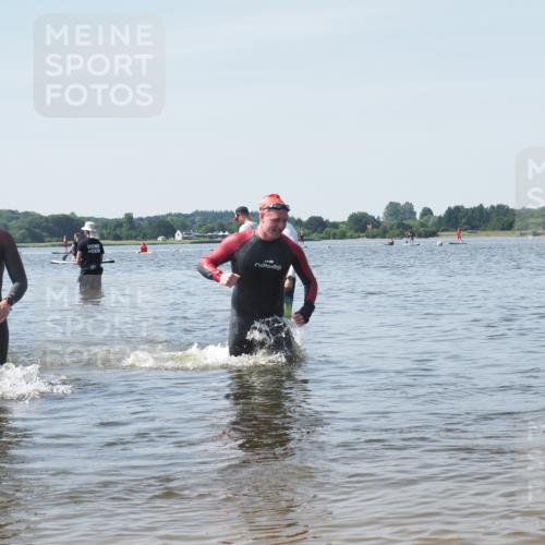 22.06.2025 - Viking Triathlon KatJ http://msf.ph/oto/8120467 22.06.2025 10:48:56 Schwimmen 166, 607 meine-sportfotos.de